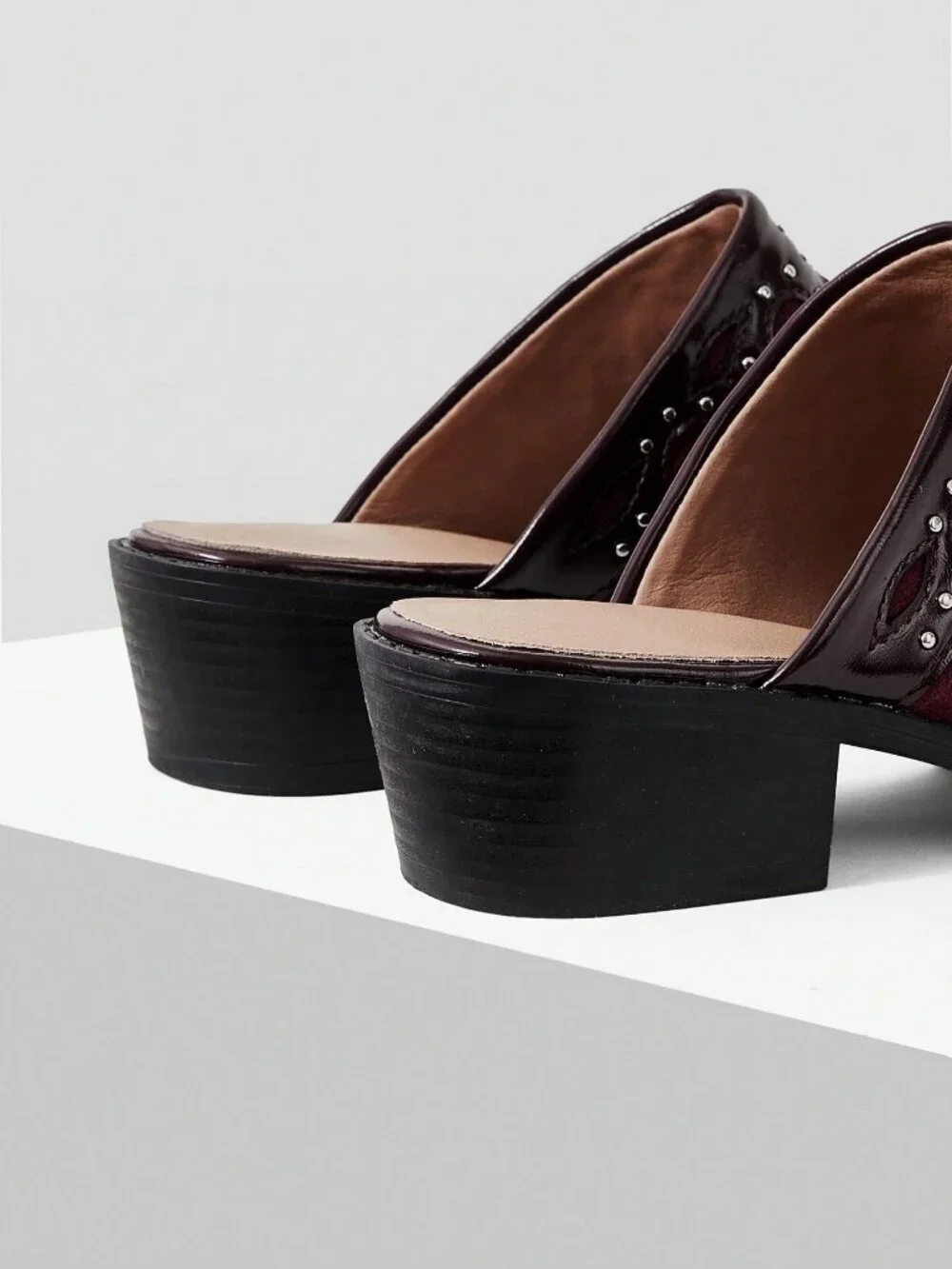 Burgundy Casual Women's Textured Patchwork Mule Chunky Heel Slip-On Shoes